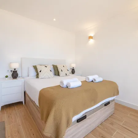Апартаменти Oleholidays 831 Romana Playa Vistas Al Mar Марбелья